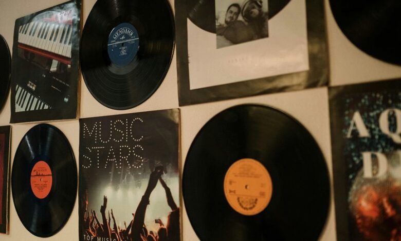 fine art monitoring records